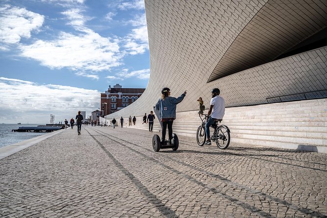 3-Hour: Segway Guided Tour along the Tagus River to Belém - Riding past Santo Amaro and the 25 de Abril Bridge