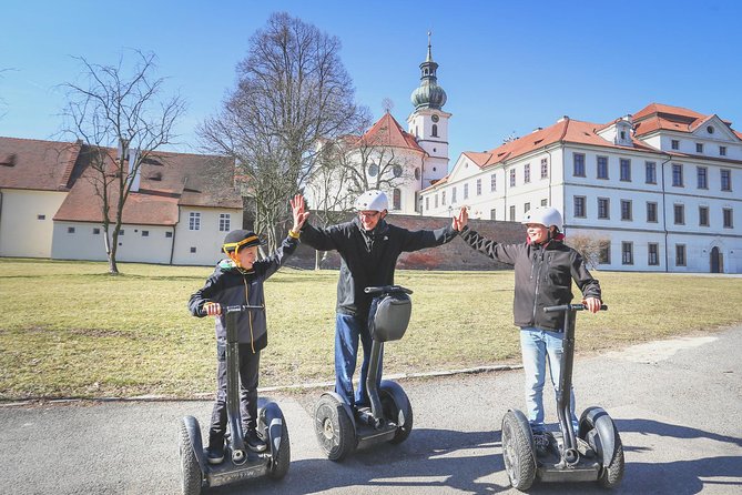 3h Small-Group Segway Tour & Free Taxi Transport ️with PragueWay - Kajetánka and the quieter side of Prague 6