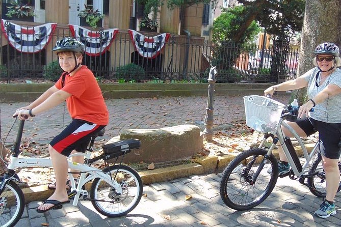 60-Minute Guided Segway History Tour of Savannah - What the guide can add to the hour