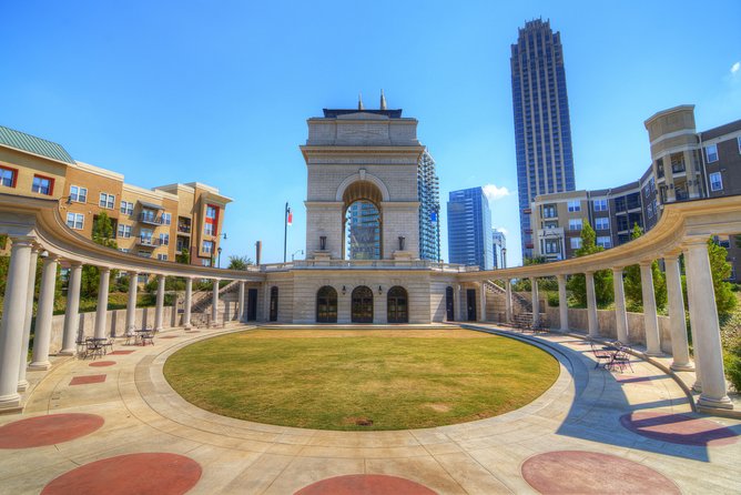 90 min Downtown Atlanta Segway Glide - Georgia Aquarium, World of Coca-Cola, and CNN