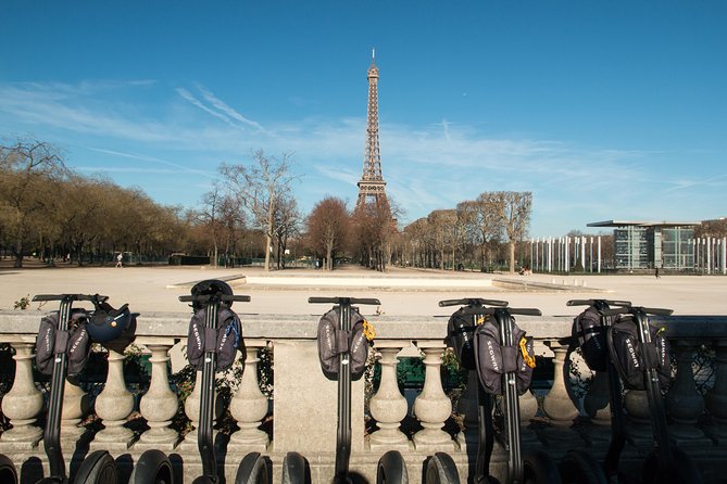Amazing Paris Segway Tour - Learning to ride before entering Paris