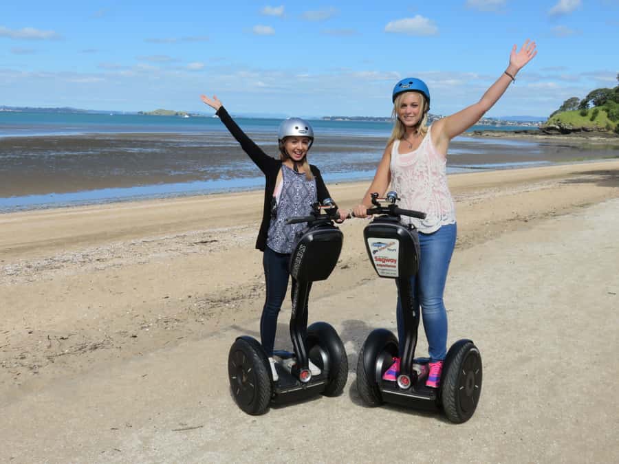 Auckland: Devonport Village Segway Tour - Lava flows, taverns, and Victorian villas