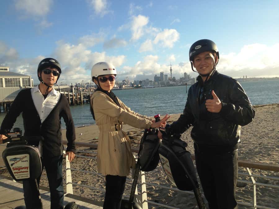Auckland: Devonport Village Segway Tour - Who should book this Devonport ride?