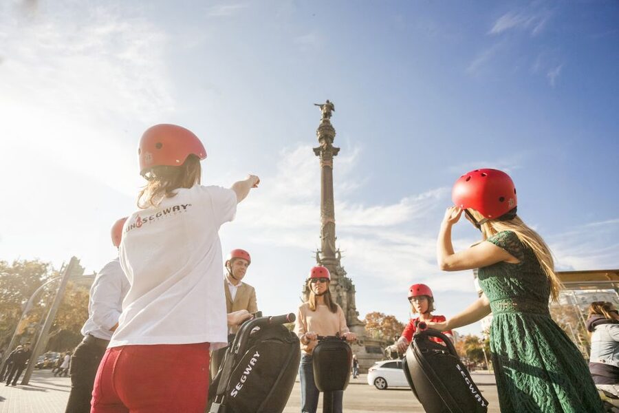Barcelona: City Highlights Segway Tour - Sagrada Familia from street level