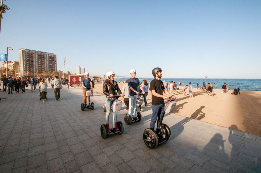 Barcelona Insiders Segway Tour 1.5h - Barceloneta and the Port Olimpic waterfront