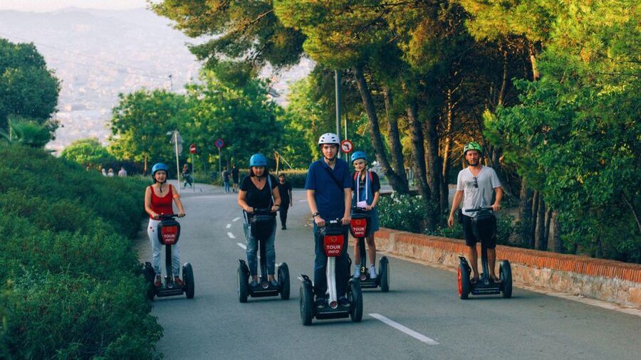 Barcelona: Montjuïc Guided Segway Tour - Comfort, safety, and who should book