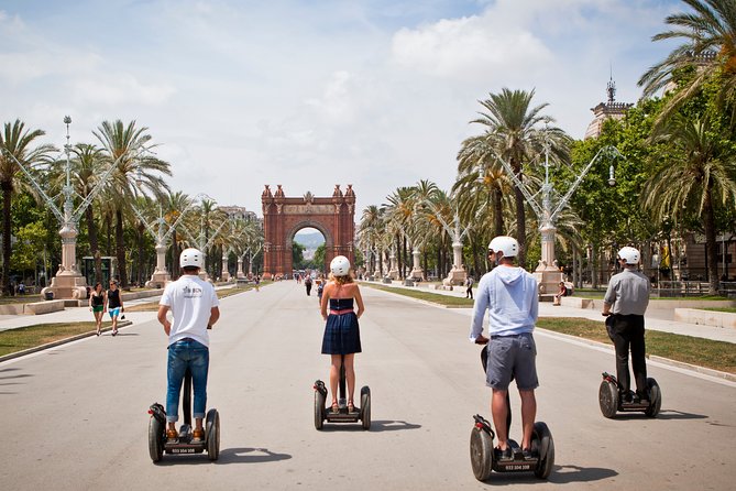 Barcelona Olympic Segway Tour - La Barceloneta and the turn toward the sea