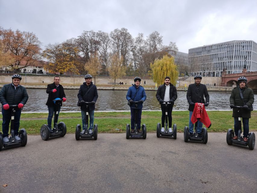 Berlin: 2-H VIP Private Guided Segway Tour - Reichstag, government buildings, and the Holocaust Memorial