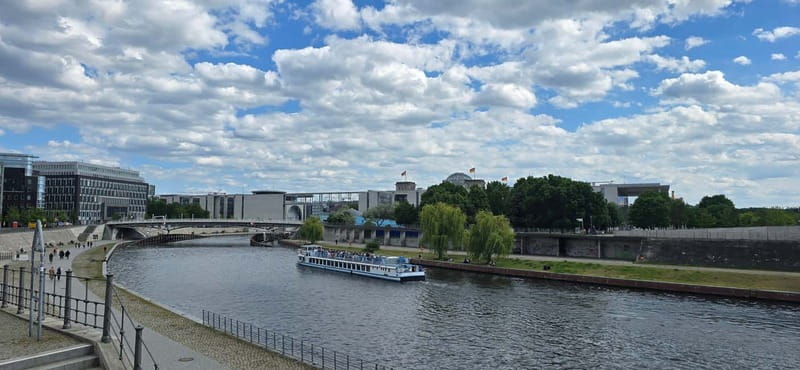 Berlin: guided Segway tour in the heart of the city - Who will enjoy this two-hour ride?