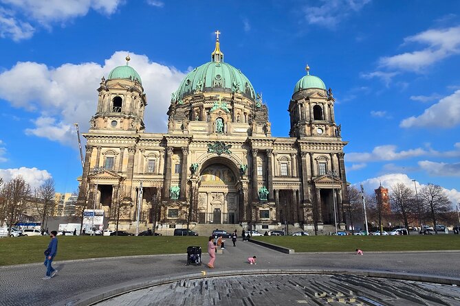 Berlin : Unique Segway Tour - Time Travel through the Capital - Potsdamer Platz and the unmarked Führerbunker site