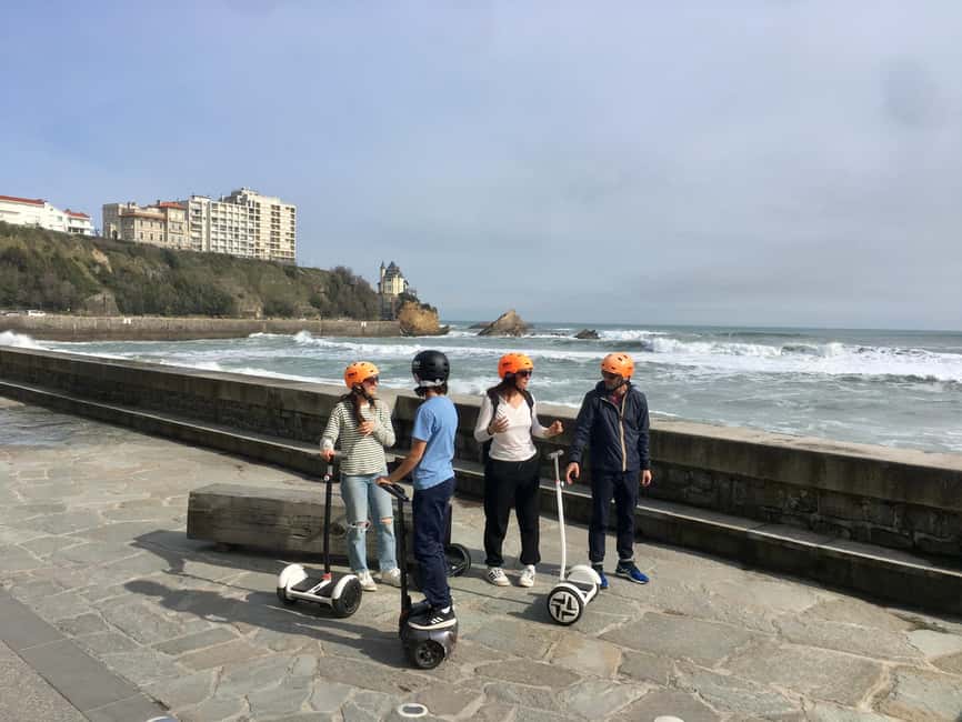 Biarritz happiness: Guided tour by Segway/e-bike + Pala - Riding Toward the Côte des Basques