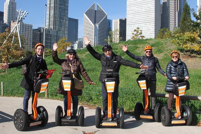 Chicago Insider Segway Tour - The Chicago River and stories from old Chicago