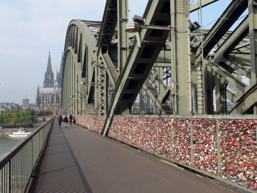Cologne: City Highlights Segway Tour - Through the Old Town and across Heumarkt