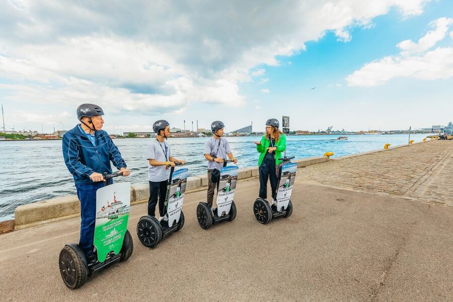 Copenhagen: Guided Segway Tour - Kongens Nytorv, Amalienborg, and Marmorkirken