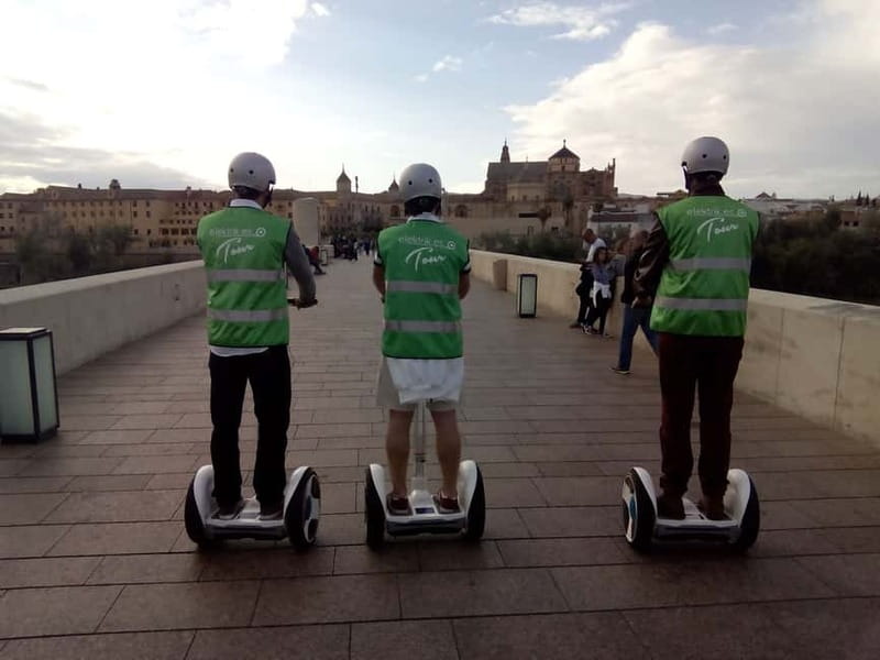 Cordoba: Segway Tour historic center - Starting at Corredera Square
