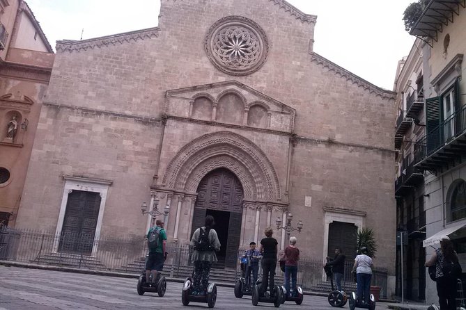 CSTRents - Palermo Segway PT Authorized Tour - Palaces around Piazza Bologni