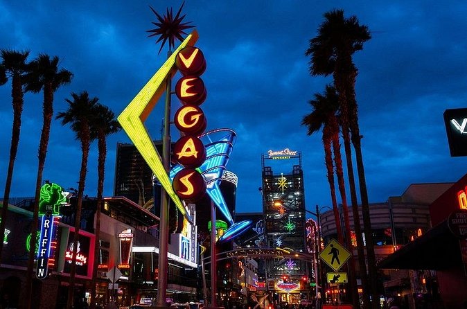 Downtown Las Vegas Evening Tour by Segway - Beyond the canopy: murals and old Vegas corners