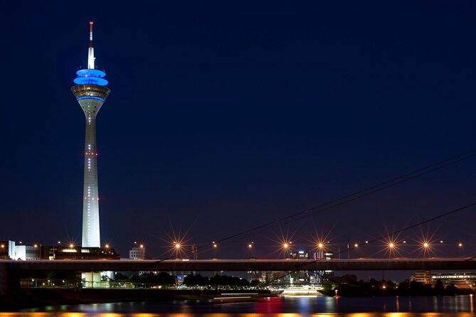 Düsseldorf Segway Rhein Tour: Rhine River Experience - Key points at a glance