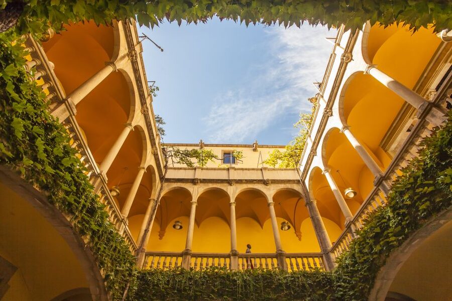 Gaudi's Barcelona 2-Hour Segway Tour with a Live Guide - Passing Sant Francesc de Sales and the Arc de Triomf