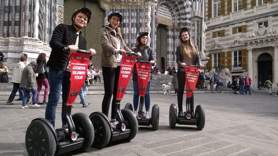 Genova: Segway Tour - Starting at Porto Antico