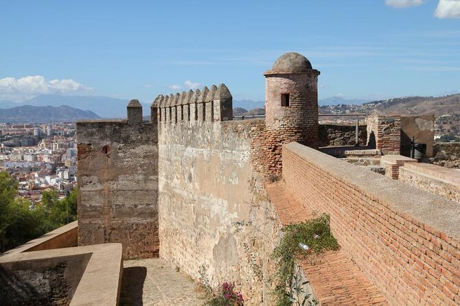 Gibralfaro Castle, Port & Bullring Segway Tour in Málaga - Price, timing, and what you receive