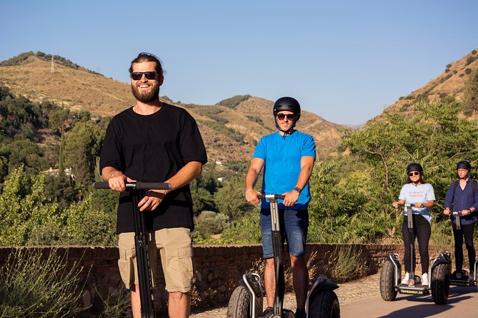 Granada: Albaicin and Sacromonte Segway Tour - Mirador de San Nicolas and the photo stop