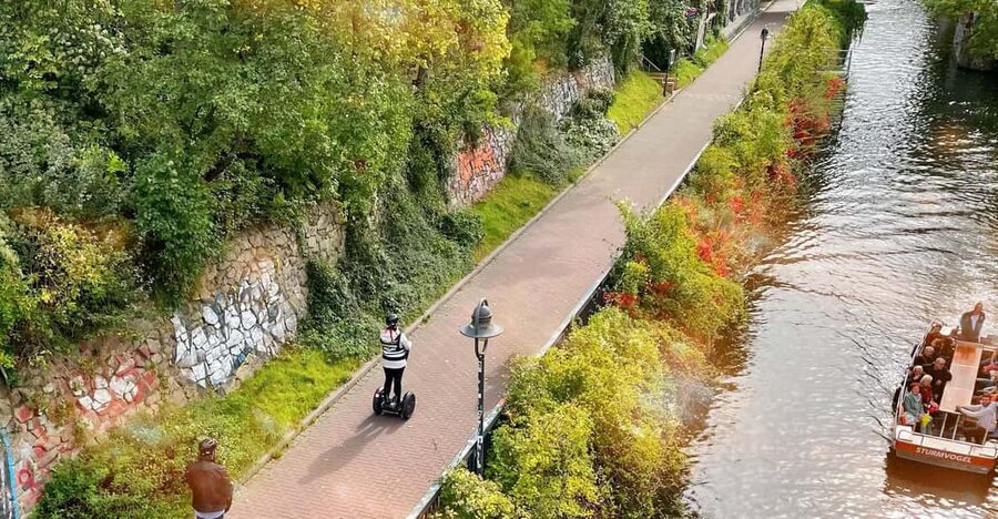 Leipzig: Segway tour, driving fun along sights with headsets - Headset commentary instead of constant stopping