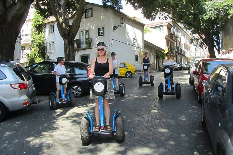 Lisbon: Streets of Alfama Private Segway Tour 1.5hour - Riding the old lanes of Alfama
