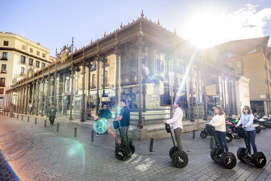 Madrid: 1.5-Hour Old Town Highlights Segway Tour - What the Segway changes about the experience