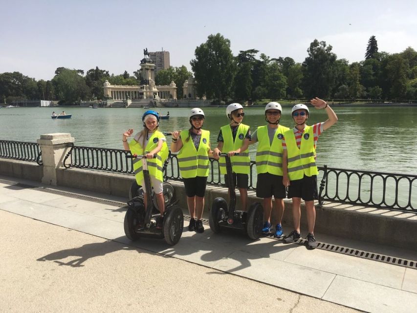 Madrid: Madrid Rio Park Segway Private Tour - What the $44 price delivers