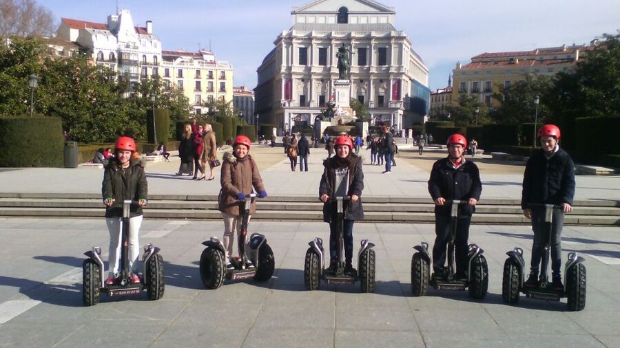 Madrid Private Segway tour. Retiro Park - Centro Historico - Learning to ride and staying safe