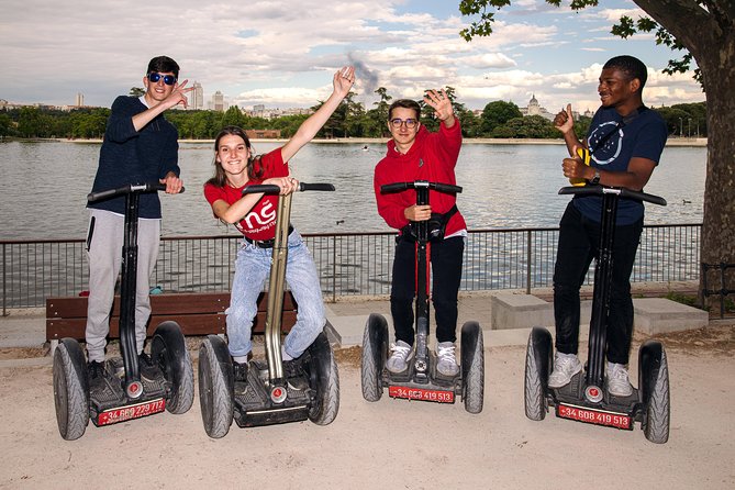 Madrid River Segway Tour (Excellence since 2014) - Getting comfortable on the Segway