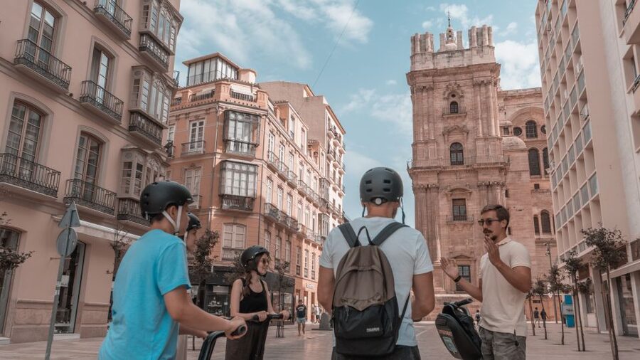 Malaga City Tour: 1-Hour Panoramic Segway Tour - The guides make the difference