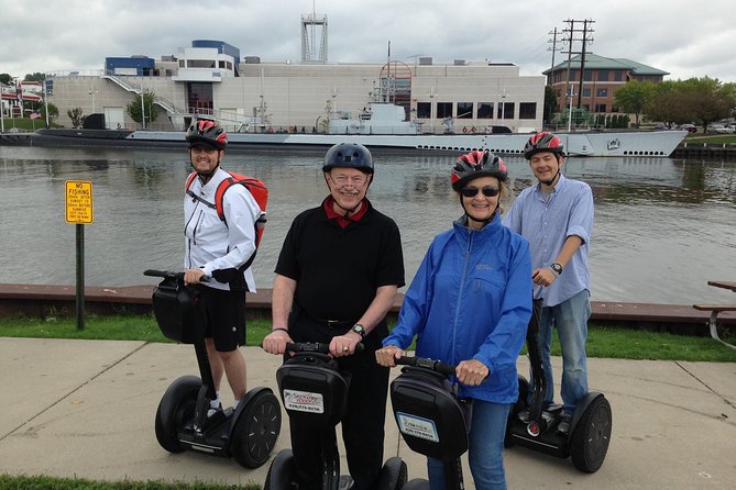 Manitowoc Shore Segway Tour w/ Private Tour Option - Lincoln Park Zoo and the park hills
