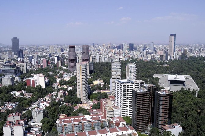 Mexico City Segway Tour: Polanco & Chapultepec Park - Torre Virreyes and the edge of Chapultepec
