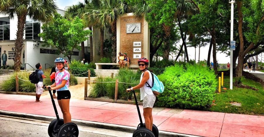 Miami: Ocean Drive Segway Tour - A fast way to get your bearings on Ocean Drive