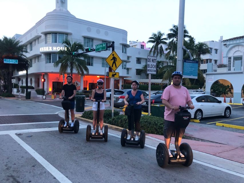 Miami: South Beach Panoramic Nighttime Segway Tour - Why Ocean Drive works well at night