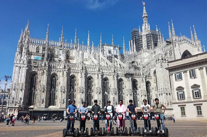 Milan: Segway Tour Local Tourist Guide Live - 2 hours & half - What the 2.5-hour schedule really means
