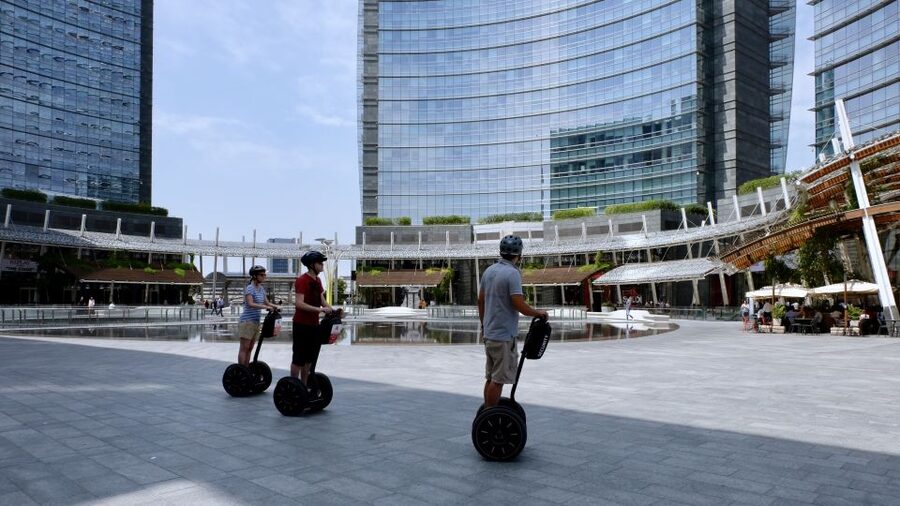 Milan: SEGWAY Tour with Live Tourist Guide 2 hours & half - Key points to know before booking