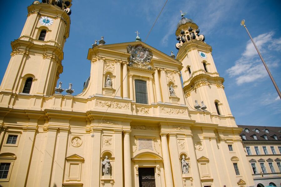 Munich 3-Hour Segway Tour: Nazi Munich & Royal Architecture - Why a Segway works well for Munich