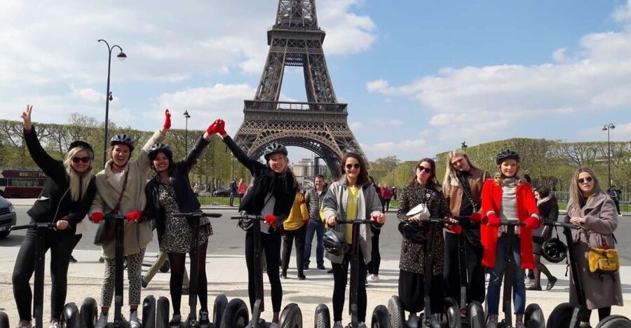 Paris: 1.5-Hour Private Segway Tour - Key details at a glance