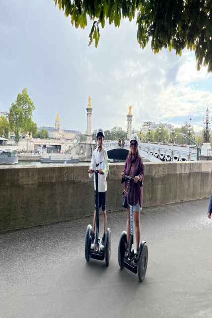 Paris: 1.5-Hour Private Segway Tour - What the private guide adds