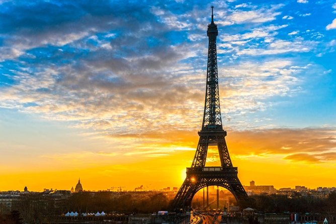Paris by Night: Exclusive Segway night tour with a Local Guide - Key points to know before booking