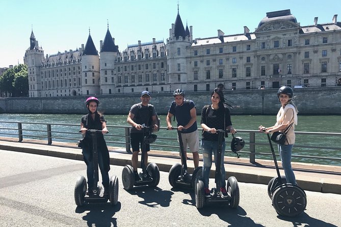 Paris: Experience Segway Top Highlights Small Group 2 Hours - Why a Segway works well for central Paris