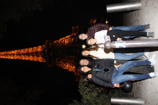 Paris Night Segway tour - Learning to ride before the 8:30 p.m. departure