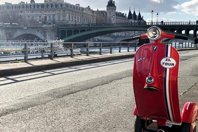 Paris - Segway Tour 120 min - Grand Palais, Petit Palais, and Place de la Concorde