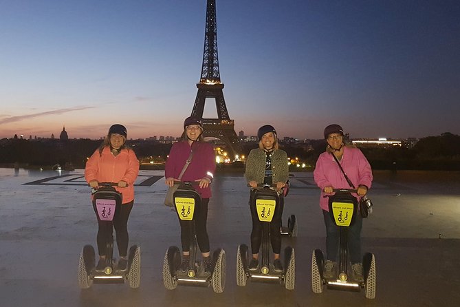 Paris Sunrise tour by Segway - Learning the Segway before the ride begins