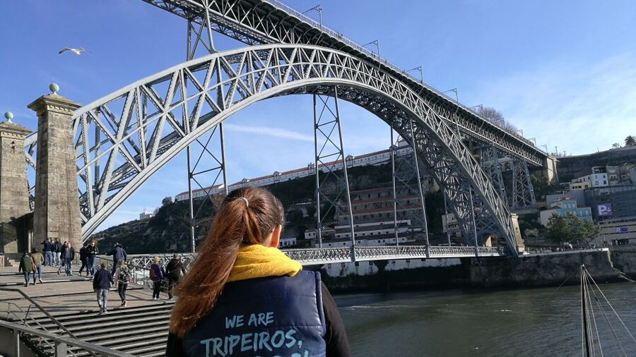 Porto: City Highlights Guided Segway Tour - Sé: Porto’s old center and a careful first ride