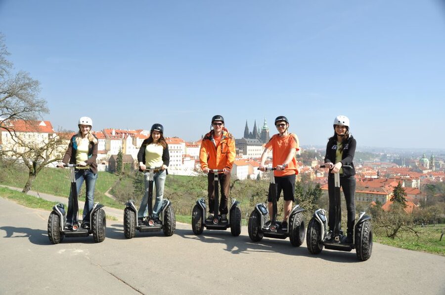 Prague: Shared Group/Private Segway Tour with Hotel Transfer - Private and shared options are not the same