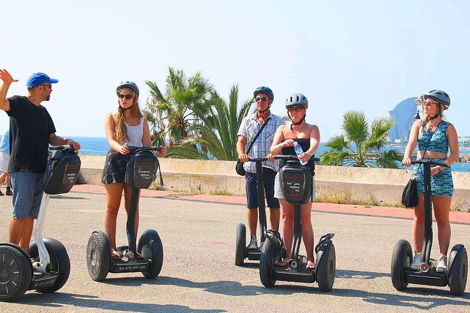 Private Live Guided Barcelona Segway Tour - 180 min - Estació de França and the route inland